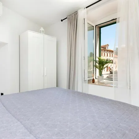 Studio Stela Apartment